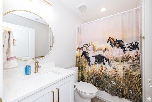 318 E 290 N, Preston, ID 83263 - bathroom featuring vanity, curtained shower, recessed lighting, and wood finished floors