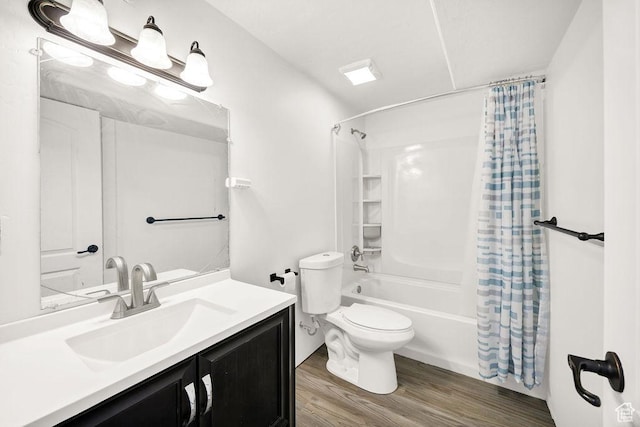 496 S 1600 E, Hyrum, UT 84319 - bathroom featuring shower / tub combo, vanity, and wood finished floors