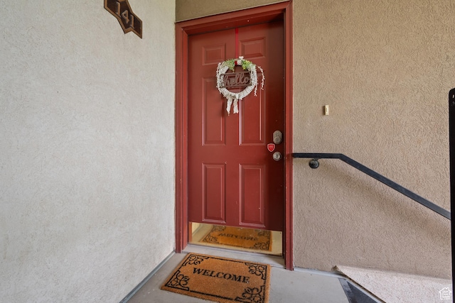 141 W Suncrest Ln, Saratoga Springs, UT 84045 - entrance to property with stucco siding