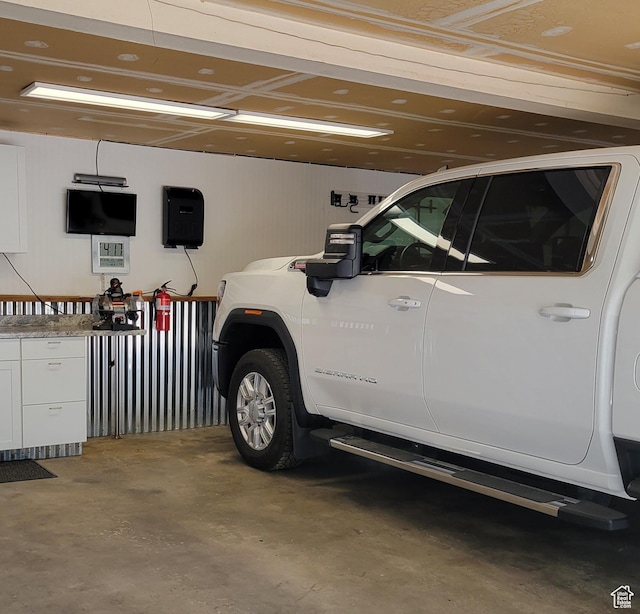 3250 N River Dr, Eden, UT 84310 - view of garage