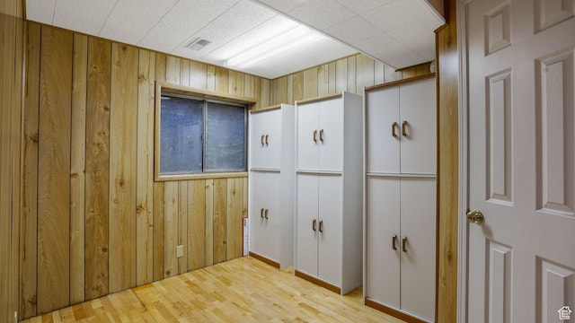 7488 S Blackfriar Cir, West Jordan, UT 84084 - detailed view of wooden walls and wood finished floors