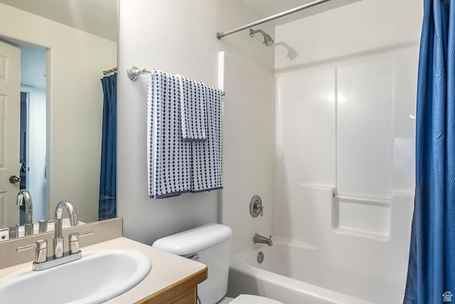 9768 N 5520 W, Highland, UT 84003 - full bath with vanity and shower / bath combo
