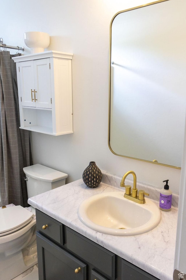 4373 N Foxtrail Dr, Lehi, UT 84043 - bathroom with vanity and a shower with shower curtain