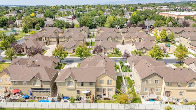 602 E Wyngate Pointe Ln S, Draper, UT 84020 - aerial view of residential area