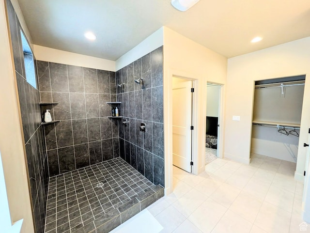 251 N Summit Dr, Beaver, UT 84713 - full bath featuring a tile shower, tile patterned floors, recessed lighting, and a walk in closet