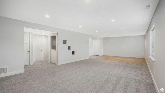 536 E Fiona Cir, Grantsville, UT 84029 - unfurnished room with light carpet and recessed lighting