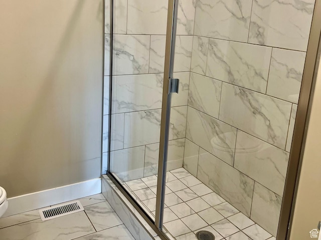 1048 N 200 E, Nephi, UT 84648 - full bath with a stall shower and marble look tiles