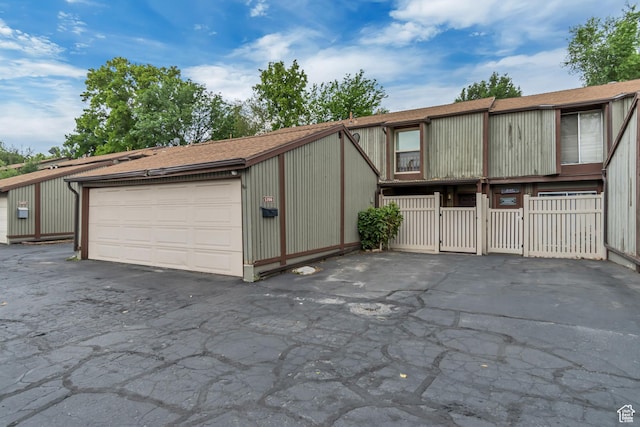 5398 S Tonalea Dr, Salt Lake City, UT 84107 - view of detached garage