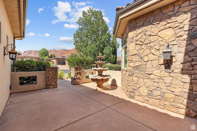 480 W Tonapah Way, Ivins, UT 84738 - view of patio / terrace featuring a mountain view