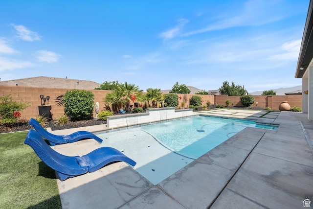 2616 S 3210 E, St George, UT 84790 - view of pool with a fenced backyard and a patio area