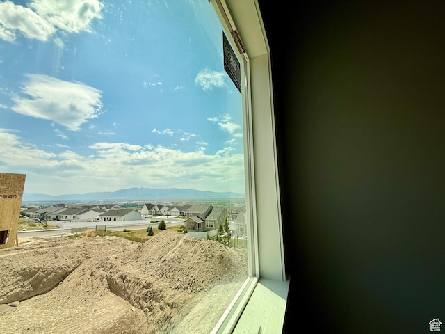 565 S 1140 E Unit 1203, Smithfield, UT 84335 - interior space featuring a residential view and a mountain view