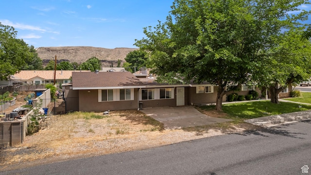 283 S 400 W, Hurricane, UT 84737 - ranch-style house featuring stucco siding and a mountain view