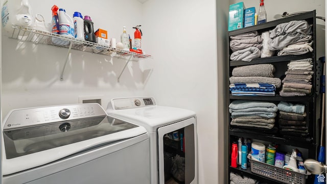 319 N 750 E, Vineyard, UT 84059 - washroom featuring washing machine and dryer