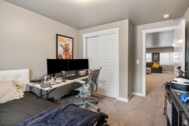 2319 N Penstemon Way, Lehi, UT 84043 - carpeted office space with baseboards