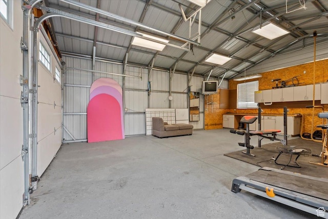 670 E 400 S, Payson, UT 84651 - garage with metal wall