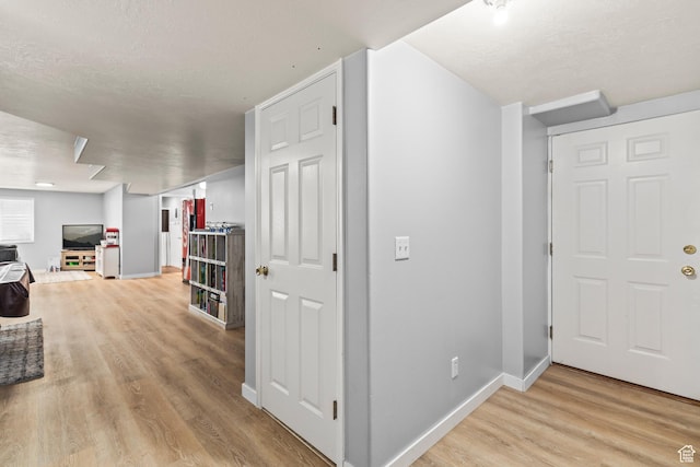 528 W 650 S, Richfield, UT 84701 - hallway featuring light wood-type flooring and baseboards