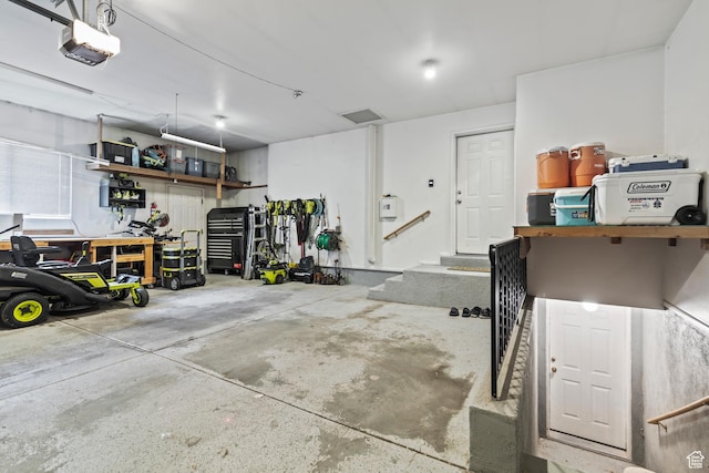 528 W 650 S, Richfield, UT 84701 - garage featuring a garage door opener