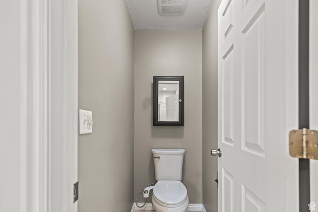 528 W 650 S, Richfield, UT 84701 - bathroom featuring baseboards and toilet