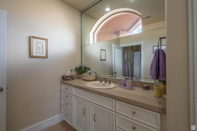 16 N Lions Head Cir, Washington, UT 84780 - bathroom with vanity