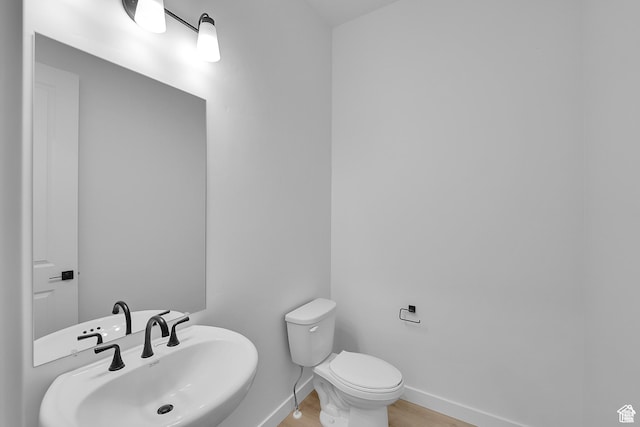 1147 S 3170 E Unit 207, Spanish Fork, UT 84660 - bathroom with a sink and wood finished floors