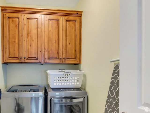 588 S 350 E, Pleasant Grove, UT 84062 - laundry area featuring cabinet space and independent washer and dryer