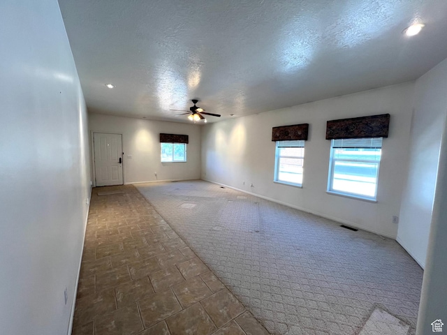 560 E 700 N, Logan, UT 84321 - unfurnished room featuring ceiling fan and recessed lighting