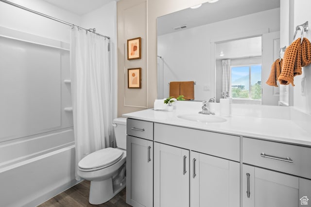 356 N Starboard Ln Unit 1555, Saratoga Springs, UT 84045 - full bath featuring vanity, wood finished floors, and shower / tub combo with curtain