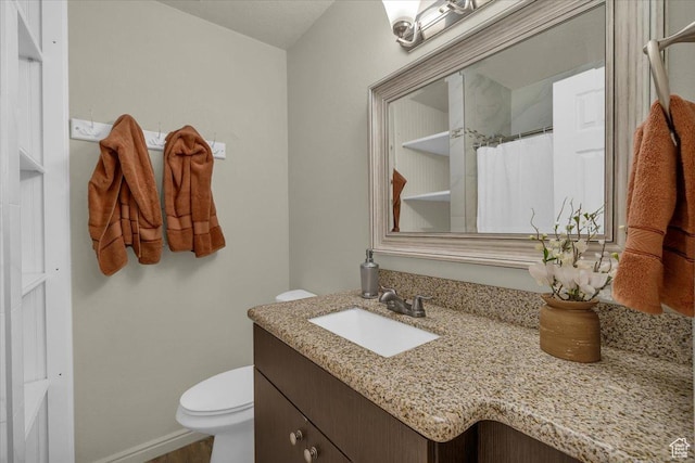 328 Pectol St, Washington, UT 84780 - full bathroom featuring vanity, a shower with curtain, and wood finished floors