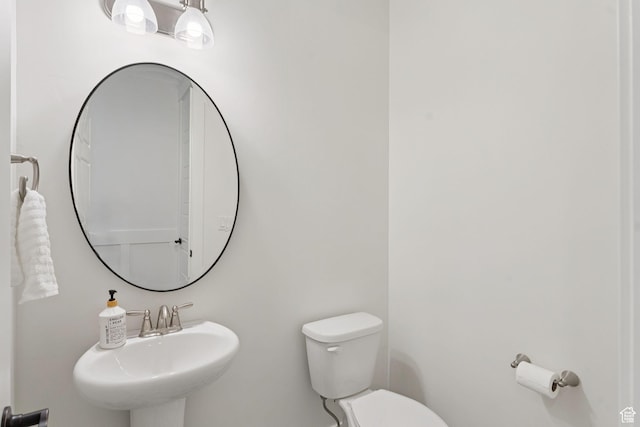 1968 W Silver Leaf Dr S, Mapleton, UT 84664 - half bath with a sink and toilet