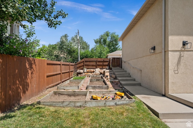 2188 E Country View Ln, Cottonwood Heights, UT 84121 - fenced backyard featuring a garden