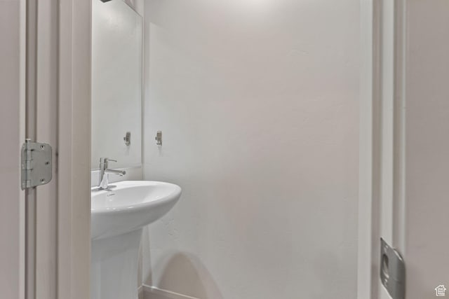 2628 E 40 N Unit 9, Spanish Fork, UT 84660 - bathroom with a sink