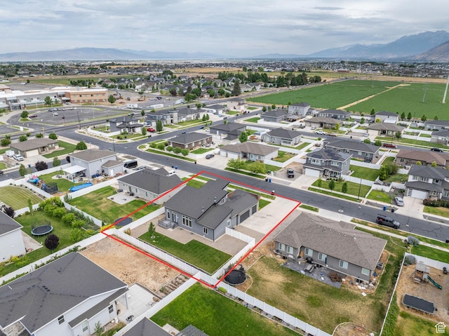 2628 E 40 N Unit 9, Spanish Fork, UT 84660 - aerial view of residential area featuring property boundaries highlighted and a mountain backdrop