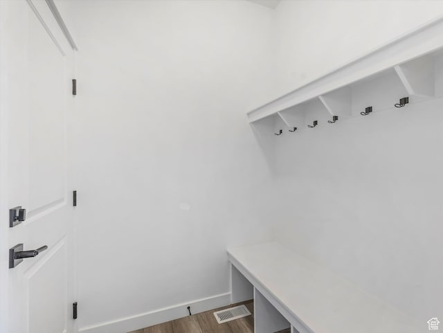 1907 E Brooklyn Cir N, Saratoga Springs, UT 84045 - mudroom featuring wood finished floors and baseboards