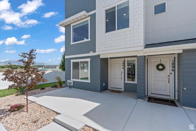 1098 E Vessel Ct, Saratoga Springs, UT 84045 - view of front of property featuring a patio area