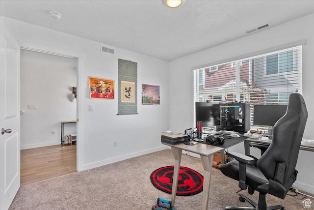 1098 E Vessel Ct, Saratoga Springs, UT 84045 - carpeted office space with baseboards