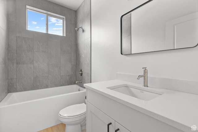 222 E 300 N, Payson, UT 84651 - full bath with vanity, shower / bath combination, and wood finished floors