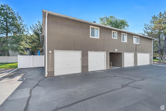 5235 S Glendon St Unit W3, Murray, UT 84123 - back of property with stucco siding