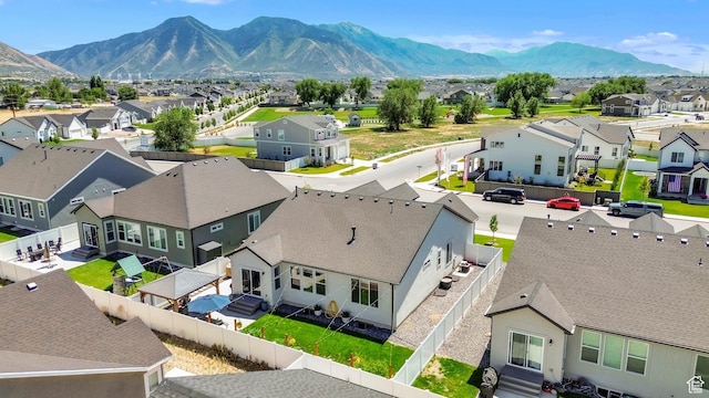 2456 W Maple St, Mapleton, UT 84664 - aerial view of residential area featuring mountains