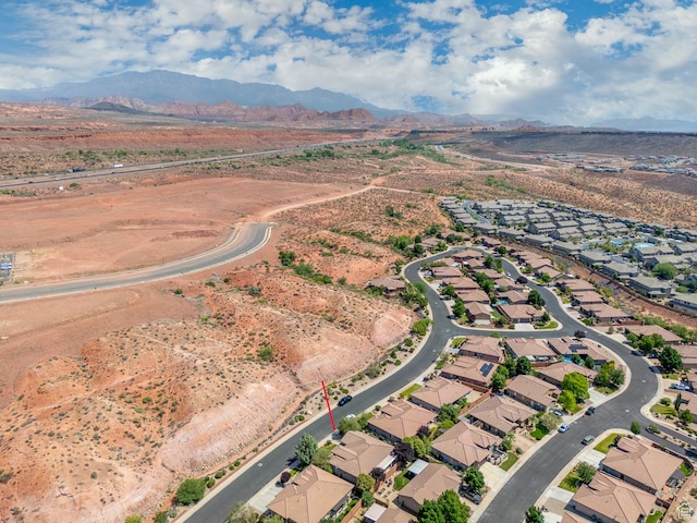960 N Catalpa Dr, Washington, UT 84780 - aerial view of property's location with a mountain backdrop and nearby suburban area