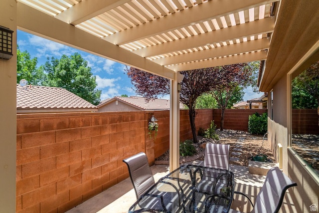 960 N Catalpa Dr, Washington, UT 84780 - fenced backyard with a patio and a pergola