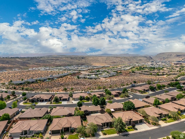 960 N Catalpa Dr, Washington, UT 84780 - aerial perspective of suburban area featuring a mountain backdrop