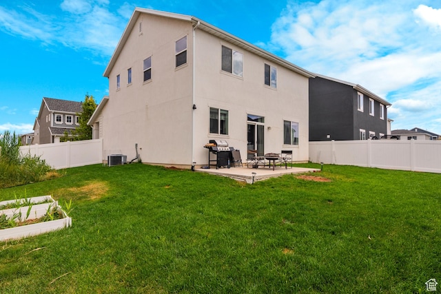 1546 W Parkview Dr, Syracuse, UT 84075 - back of property with a patio area, stucco siding, and a garden
