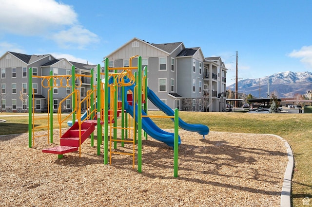 1128 S 820 E Unit 1303, Heber City, UT 84032 - community play area with a mountain view, a lawn, and a residential view