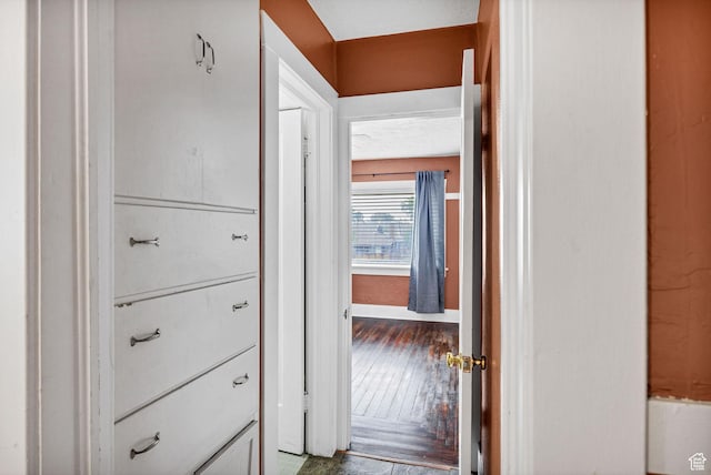 420 E 400 N, Logan, UT 84321 - hall featuring baseboards