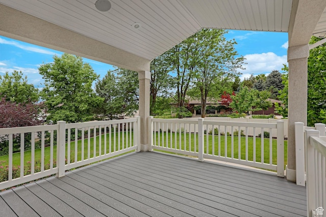 5575 S 1350 E, South Ogden, UT 84403 - wooden terrace with a lawn