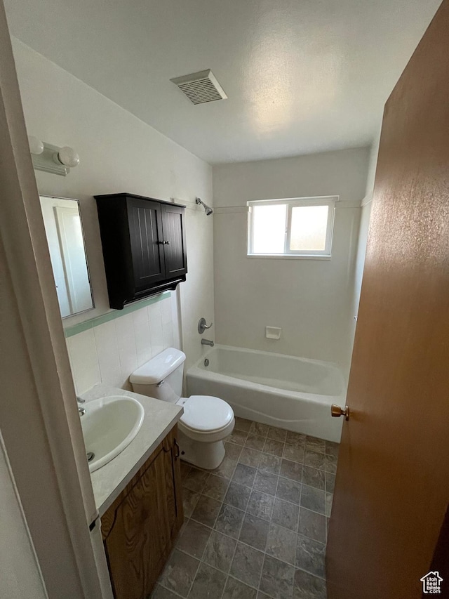 275 N 100 W Unit 1-6, Spanish Fork, UT 84660 - bathroom with vanity and shower / bath combination