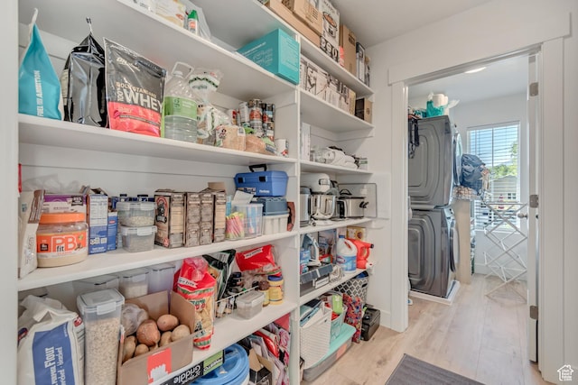 1058 W 570 N, Orem, UT 84057 - pantry with stacked washer / dryer