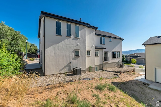 1058 W 570 N, Orem, UT 84057 - back of house with stucco siding
