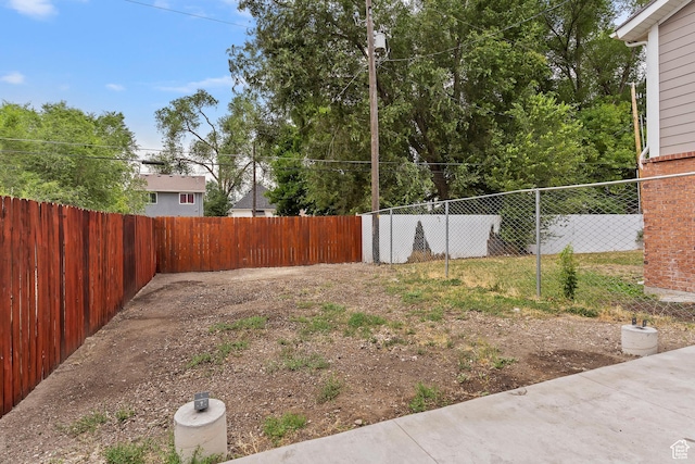 2835 Lincoln Ave, Ogden, UT 84401 - view of fenced backyard