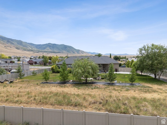 8048 N Park Ln Unit 002, Lake Point, UT 84074